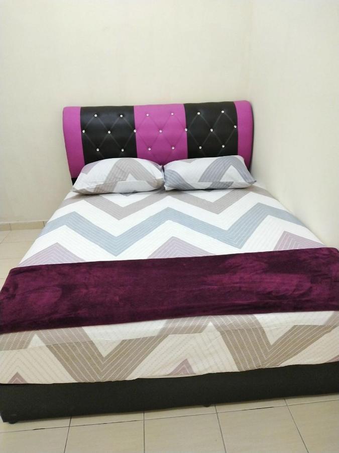 Homestay Kuala Terengganu Near Batu Burok, Hospital Hsnz, Ktcc Mall, Drawbridge A Esterno foto